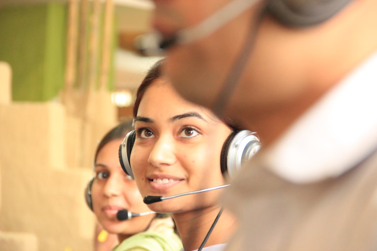 Talking to a Travel Desk Operator