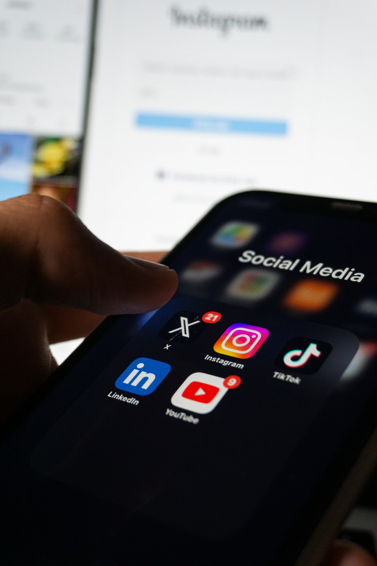 Internet & Social Media