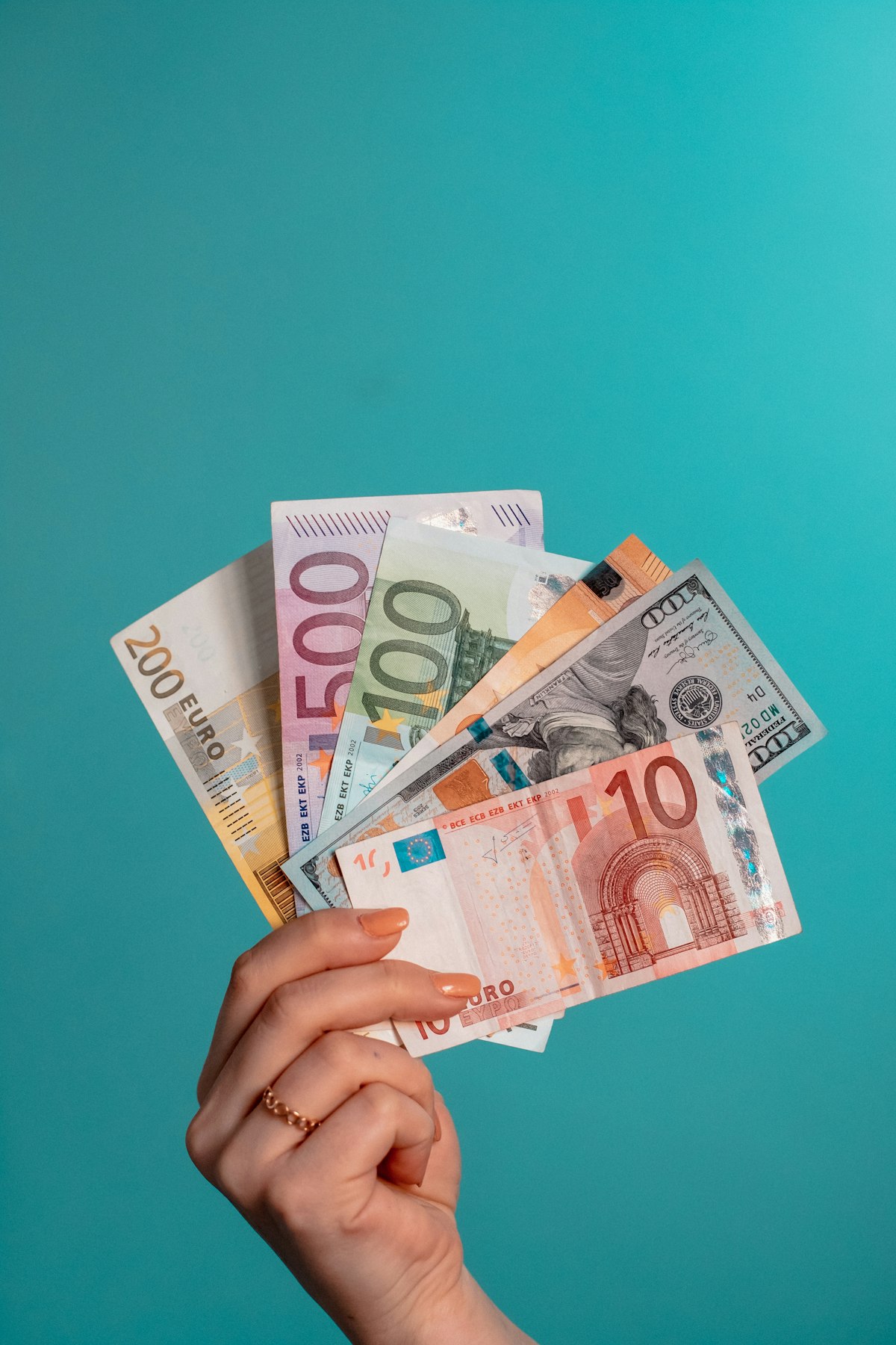 Money & Banking